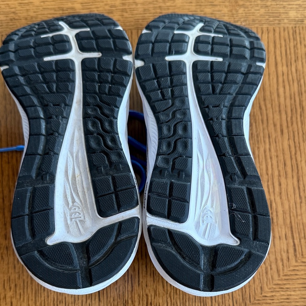 Women’s ASICS Gel-Excite 7 size 8.5 - Picture 11 of 13